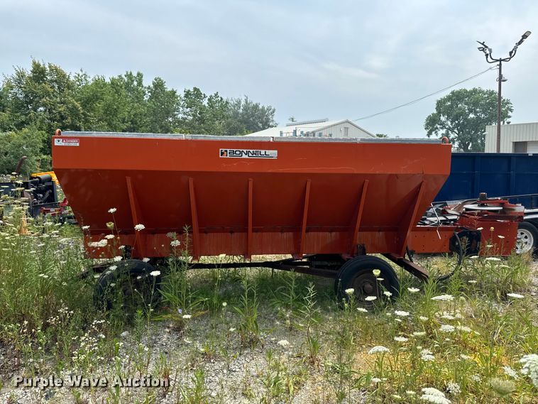 image for item FB5836 2001 International 4900 dump truck