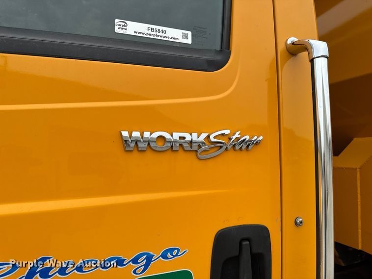 image for item FB5840 2010 International 7400 dump truck