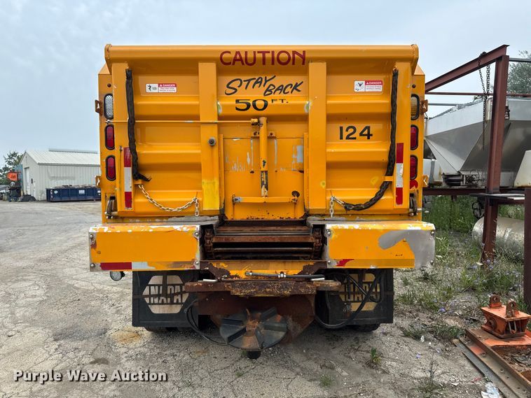 image for item FB5840 2010 International 7400 dump truck