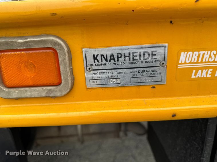image for item FB5841 1990 GMC Topkick bucket truck
