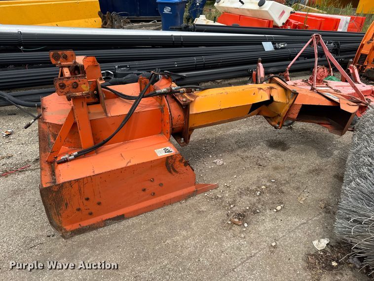 image for item FB5842 Holder C9700H utility vehicle