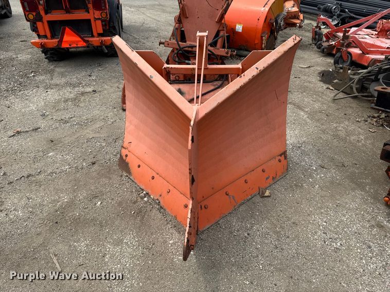 image for item FB5842 Holder C9700H utility vehicle