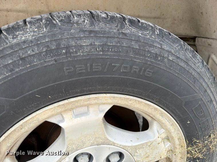 image for item FB5924 2004 Chevrolet Astro van