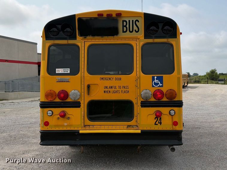 image for item FB5925 2010 GMC Savana G3500 school bus