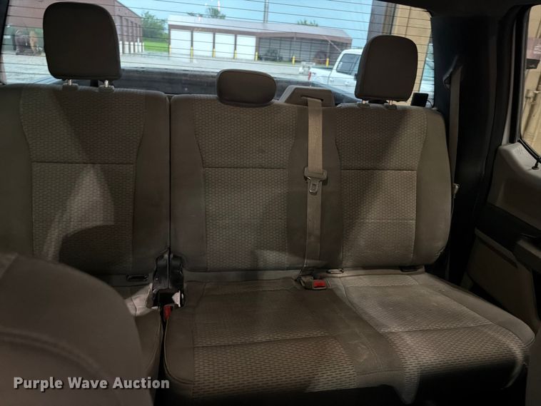 image for item FB5927 2016 Ford F150 Crew Cab pickup truck