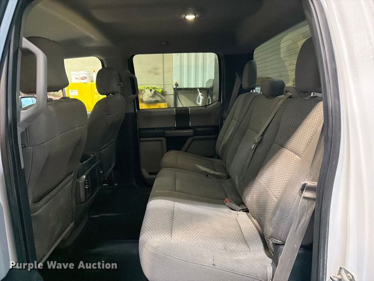 image for item FB5927 2016 Ford F150 Crew Cab pickup truck