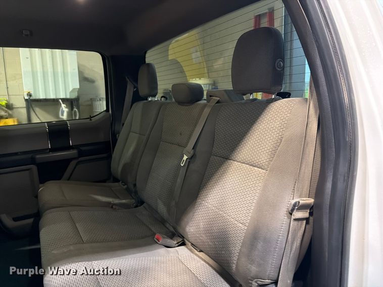 image for item FB5927 2016 Ford F150 Crew Cab pickup truck