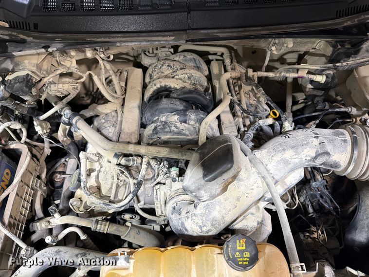 image for item FB5927 2016 Ford F150 Crew Cab pickup truck