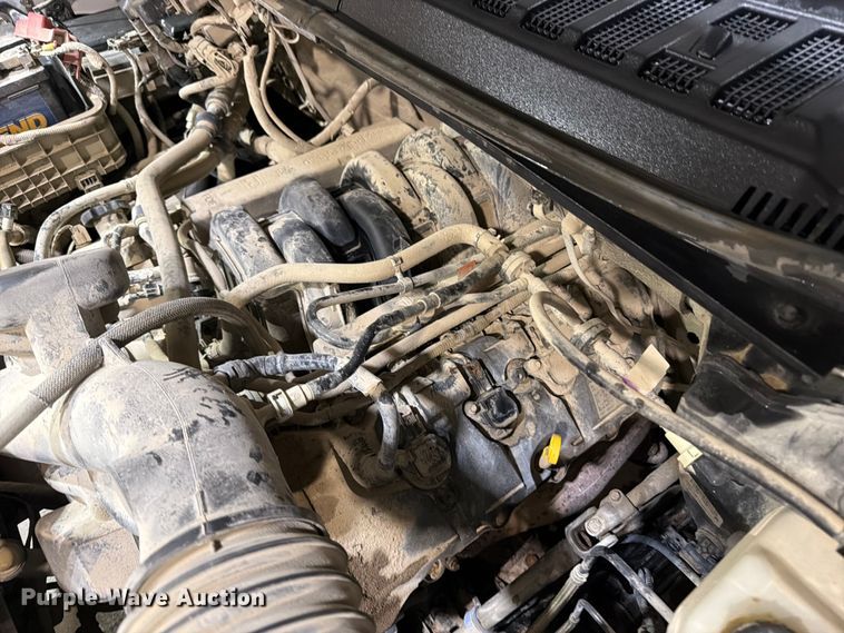image for item FB5927 2016 Ford F150 Crew Cab pickup truck