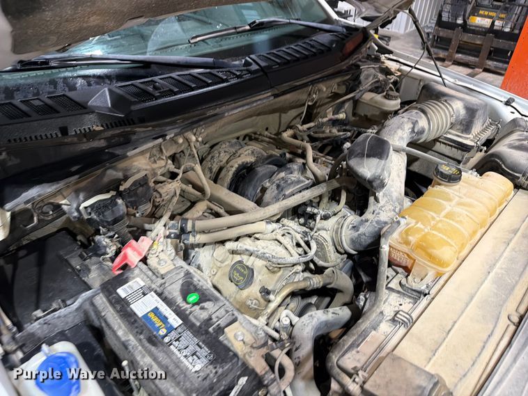image for item FB5927 2016 Ford F150 Crew Cab pickup truck