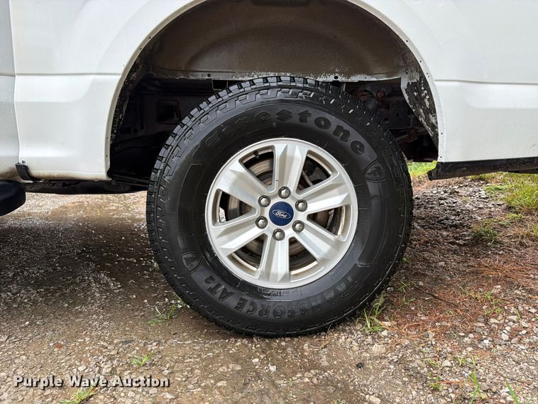 image for item FB5927 2016 Ford F150 Crew Cab pickup truck