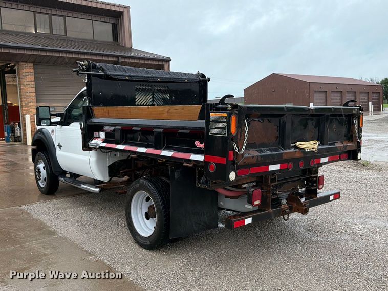 image for item FB5928 2011 Ford F550 Super Duty dump truck