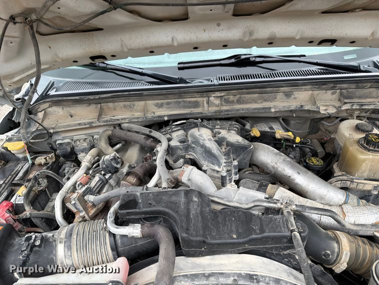 image for item FB5928 2011 Ford F550 Super Duty dump truck