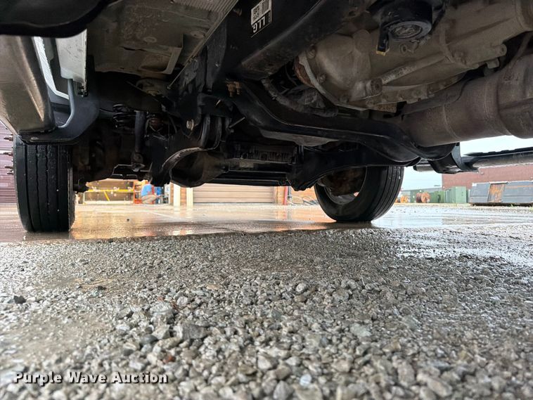 image for item FB5928 2011 Ford F550 Super Duty dump truck