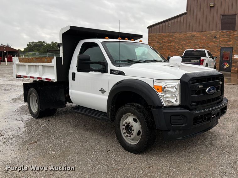 image for item FB5929 2016 Ford F550 Super Duty dump truck