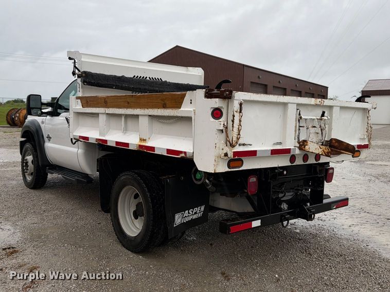 image for item FB5929 2016 Ford F550 Super Duty dump truck