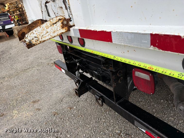 image for item FB5929 2016 Ford F550 Super Duty dump truck