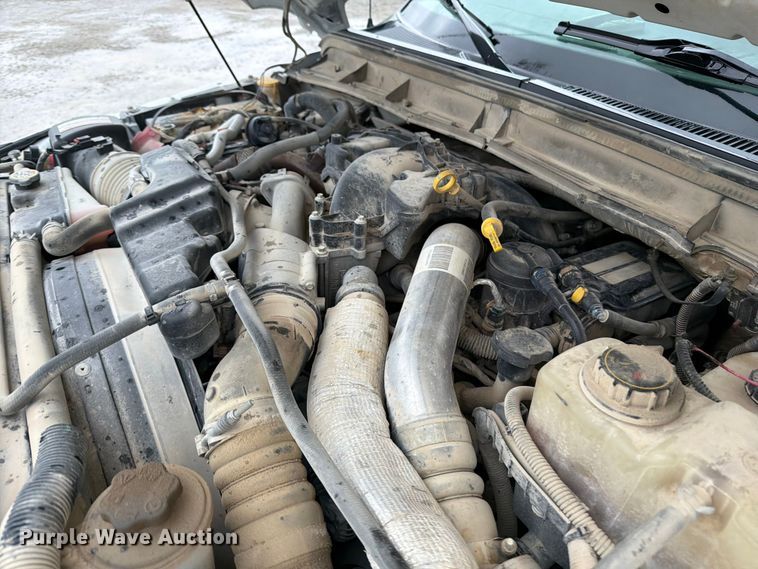 image for item FB5929 2016 Ford F550 Super Duty dump truck