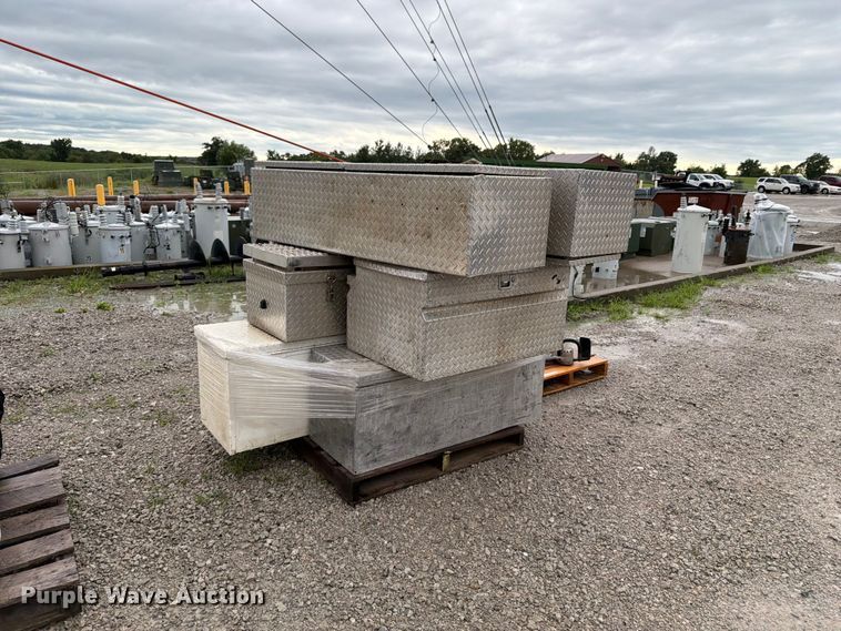 image for item FB5930 (6) toolboxes