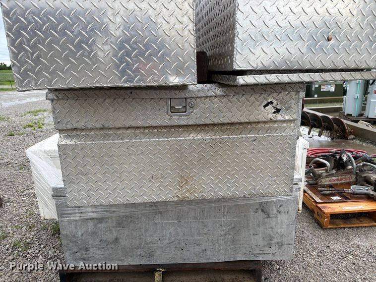 image for item FB5930 (6) toolboxes