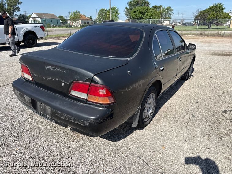 image for item FB6743 1998 Nissan Maxima  