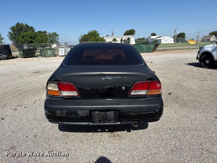 image for item FB6743 1998 Nissan Maxima  
