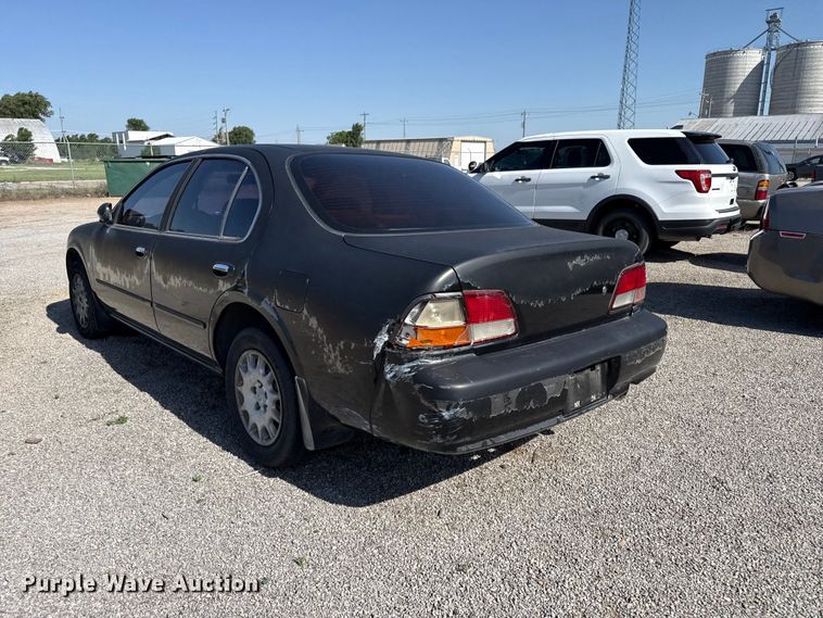 image for item FB6743 1998 Nissan Maxima  