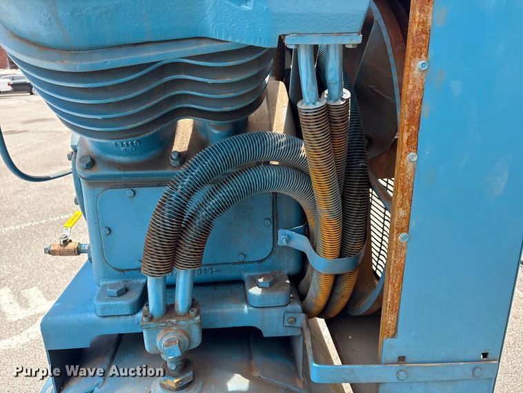 image for item FB8767 Kellogg American A462TVX air compressor