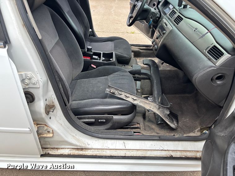 image for item FC1853 2011 Chevrolet  Impala Police 
