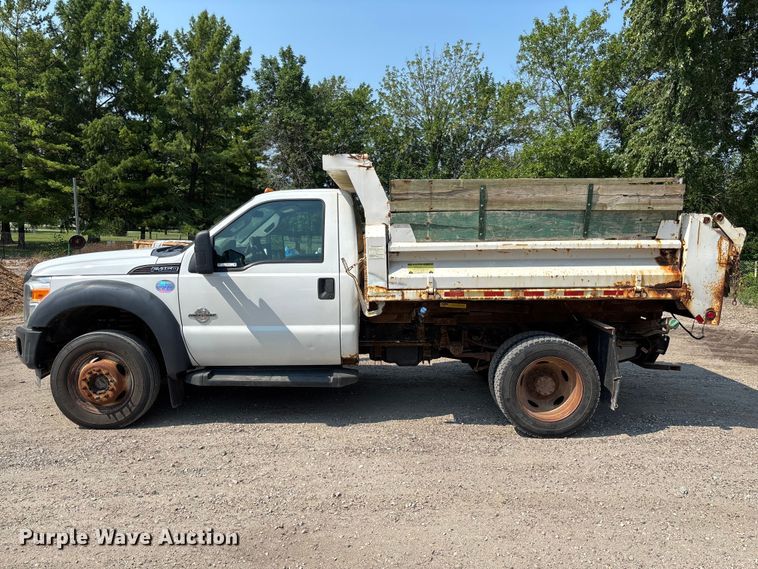 image for item FC2012 2012 Ford F450 Super Duty dump truck