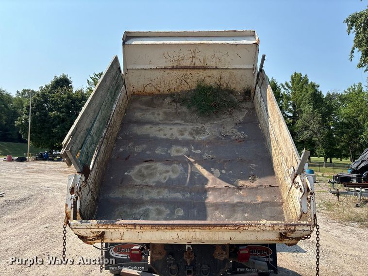 image for item FC2012 2012 Ford F450 Super Duty dump truck