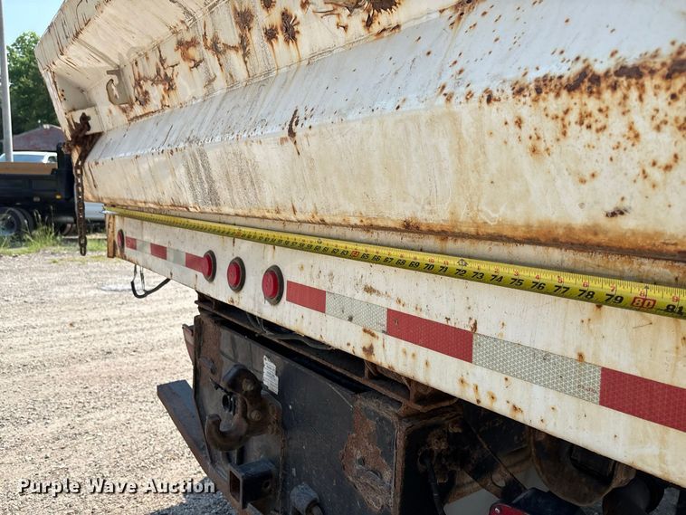 image for item FC2012 2012 Ford F450 Super Duty dump truck