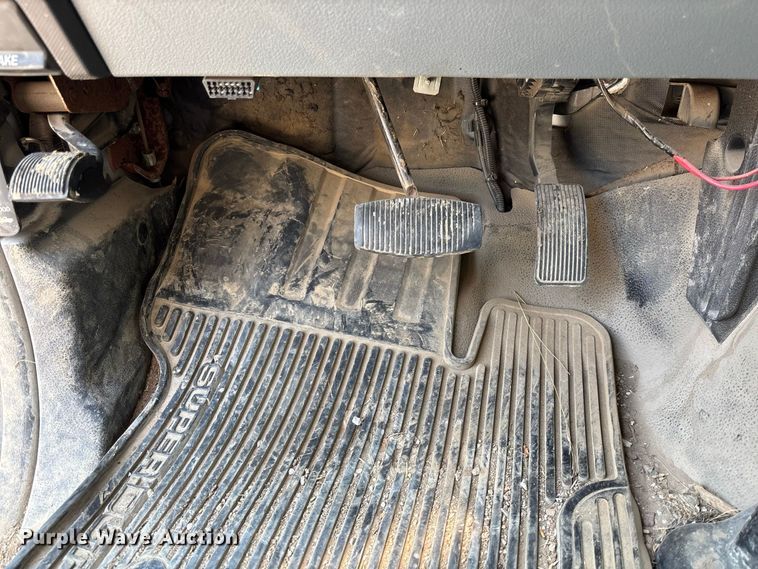 image for item FC2012 2012 Ford F450 Super Duty dump truck