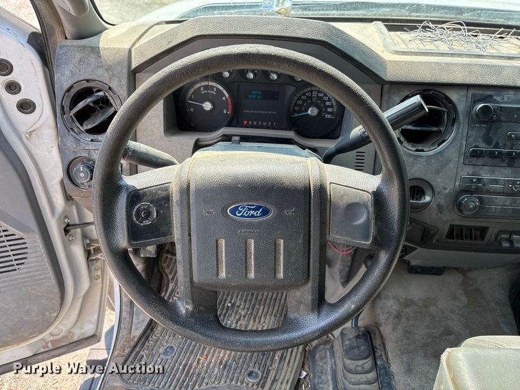 image for item FC2012 2012 Ford F450 Super Duty dump truck