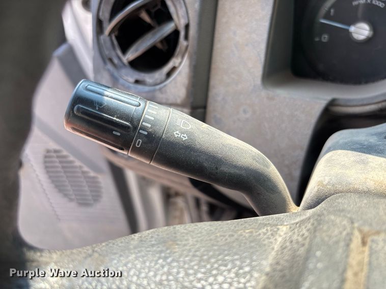 image for item FC2012 2012 Ford F450 Super Duty dump truck