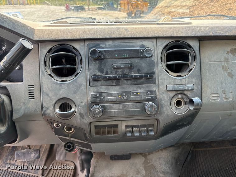image for item FC2012 2012 Ford F450 Super Duty dump truck