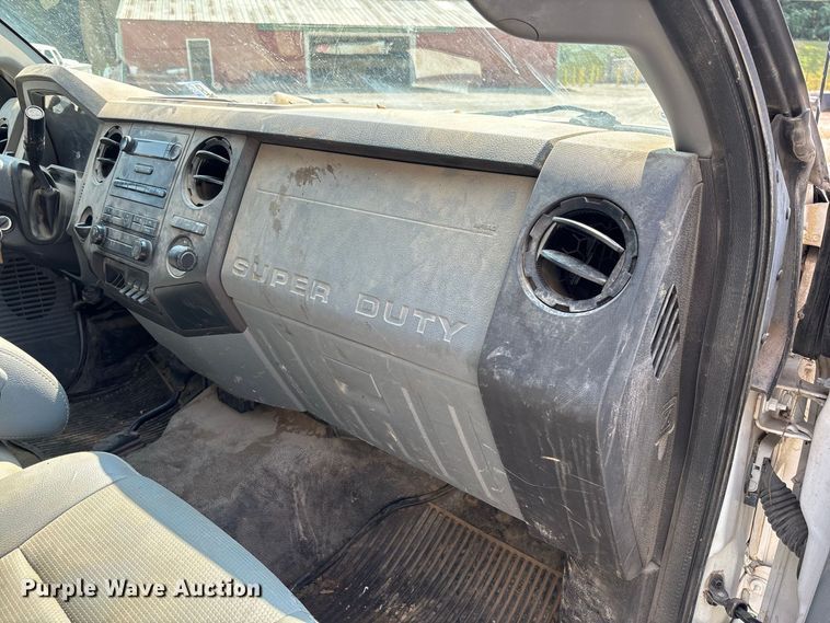 image for item FC2012 2012 Ford F450 Super Duty dump truck