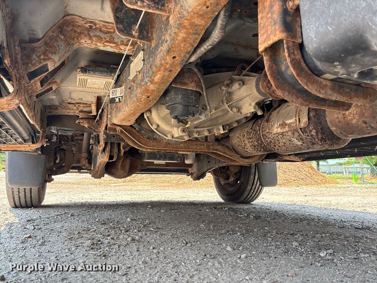 image for item FC2012 2012 Ford F450 Super Duty dump truck