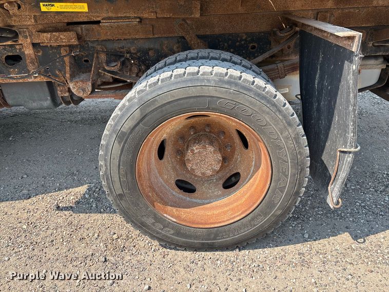 image for item FC2012 2012 Ford F450 Super Duty dump truck