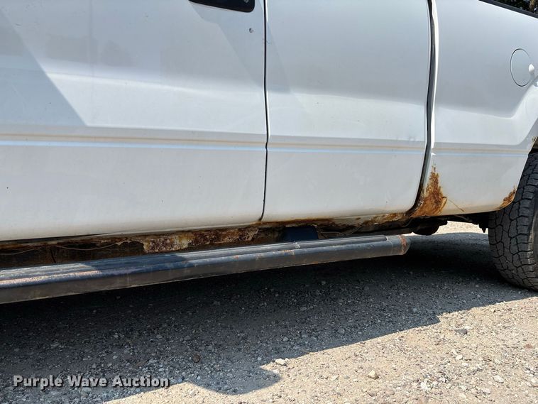 image for item FC2013 2013 Ford F-150 Ext. Cab pickup truck