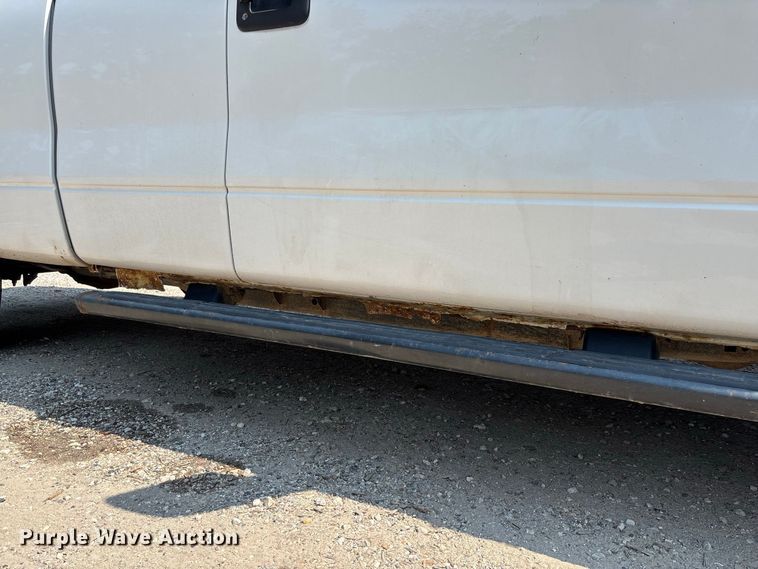 image for item FC2013 2013 Ford F-150 Ext. Cab pickup truck