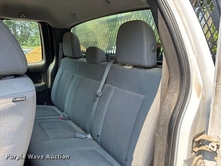 image for item FC2013 2013 Ford F-150 Ext. Cab pickup truck