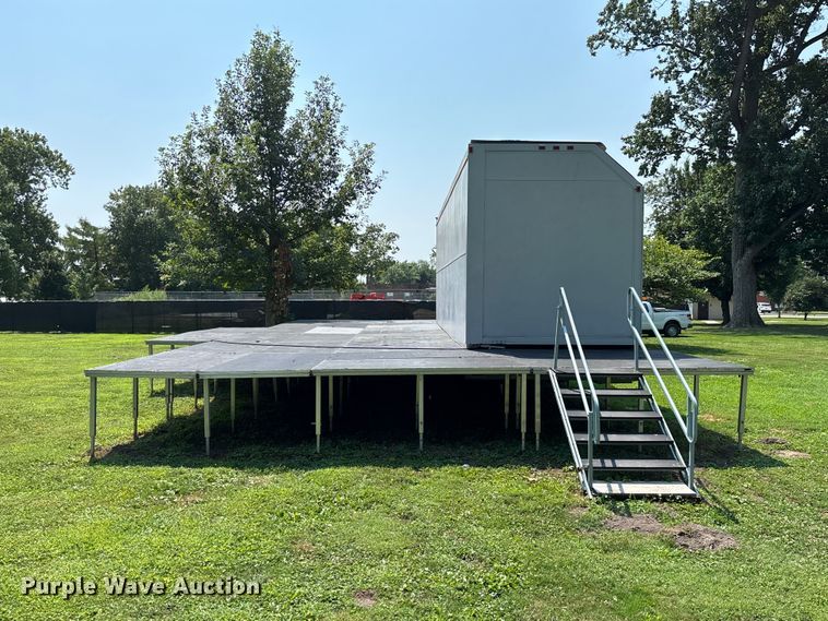 image for item FC2014 1995 Wenger Showmobile 88A1 mobile stage trailer