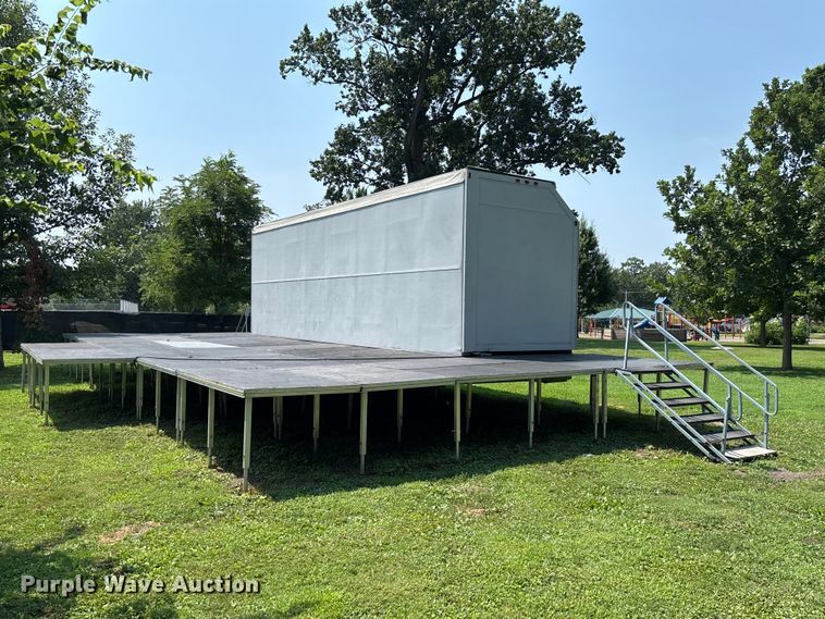 image for item FC2014 1995 Wenger Showmobile 88A1 mobile stage trailer