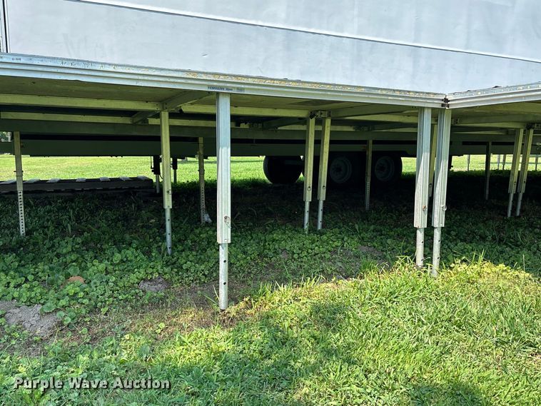 image for item FC2014 1995 Wenger Showmobile 88A1 mobile stage trailer