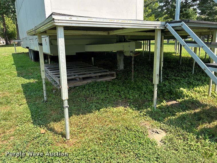 image for item FC2014 1995 Wenger Showmobile 88A1 mobile stage trailer