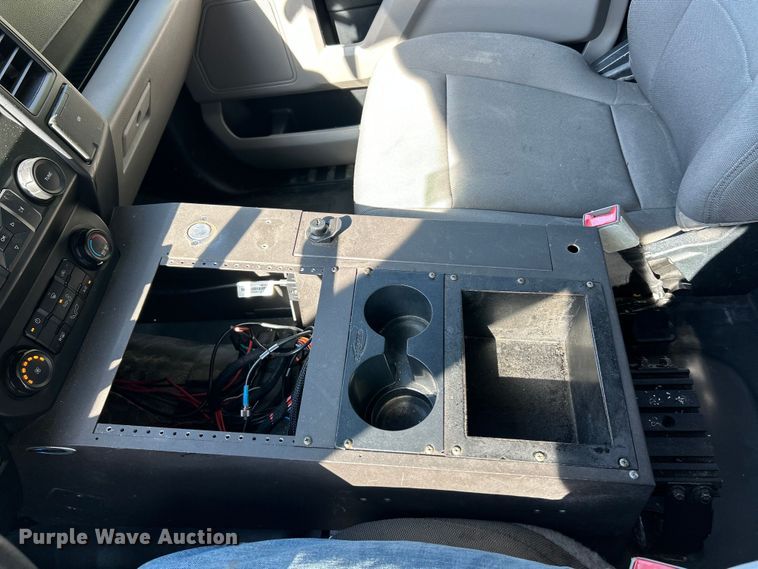 image for item FC2721 2019 Ford F150 Police Interceptor Crew Cab pickup truck