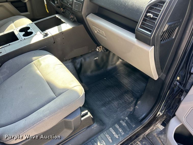image for item FC2721 2019 Ford F150 Police Interceptor Crew Cab pickup truck