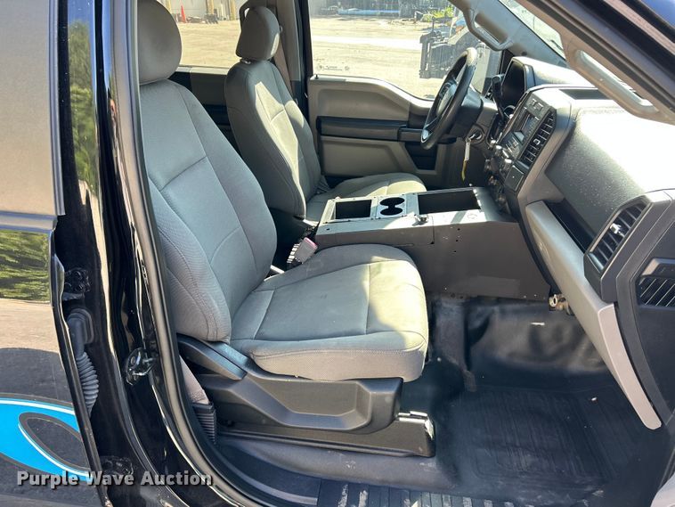 image for item FC2721 2019 Ford F150 Police Interceptor Crew Cab pickup truck