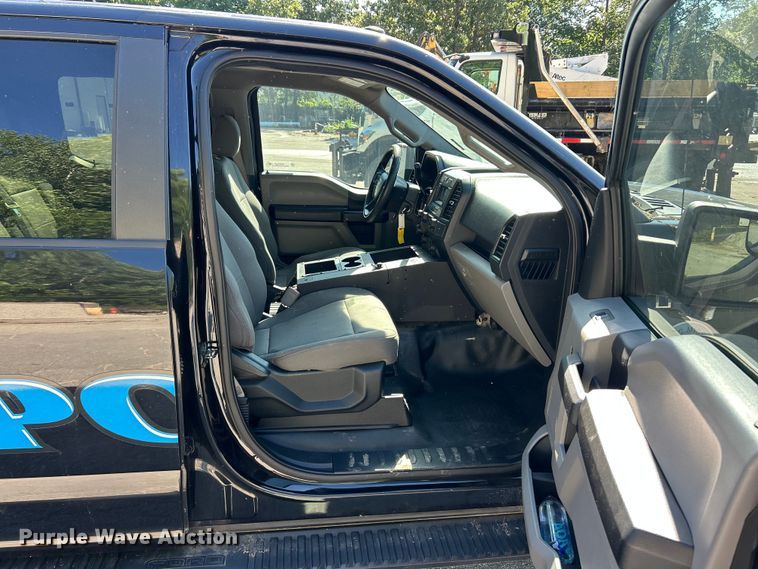 image for item FC2721 2019 Ford F150 Police Interceptor Crew Cab pickup truck